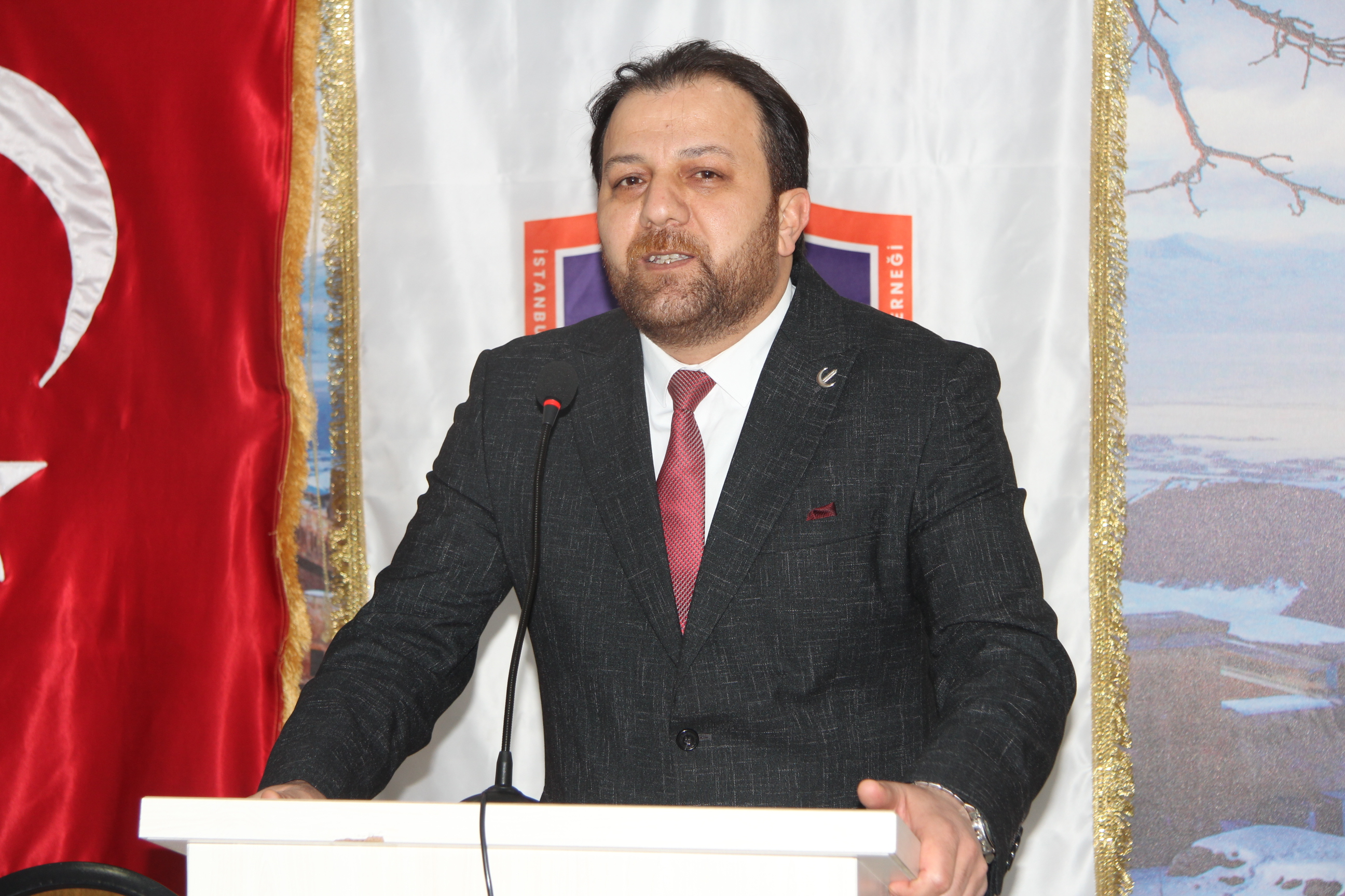 Ataşehir Belediye Başkan Adayı Bülent Tüylü