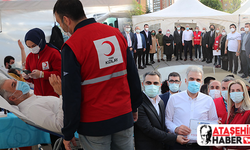 AK Parti İl Başkanı Osman Nuri Kabaktepe Ataşehir'de Kan Bağışı Etkinliğine Katıldı