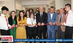 Ataşehir Rotary Anadolu Lisesi'nde 4006 Tübitak Bilim Fuarı Açıldı!