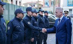 Vali Davut Gül, İçerenköy'de Polis Karakolunu Ziyaret Etti