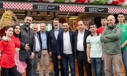 Ataşehir’de pizza, sarımsaklı ekmek ve makarna lezzetleri CottiCotti’de buluştu