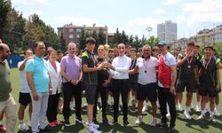 Ataşehir Doğuşspor Şampiyonluk Kupasına Görkemli Törenle Kavuştu