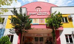 Ferdi Zeyrek'in adı Ataşehir'deki Gündüz Çocuk Bakımevi'ne verildi