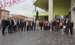 ADD GENEL BAŞKANI HÜSNÜ BOZKURT, ATAŞEHİR'DE ŞUBE BAŞKANLARI TOPLANTISINA KATILDI