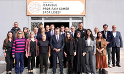 BAKAN YUSUF TEKİN, PROF. FAİK SOMER SPOR LİSESİ BAYRAK TÖRENİNE KATILDI