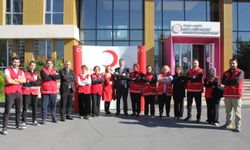 ATAŞEHİR'DE KIZILAY HAFTASI ETKİNLİKLERLE KUTLANDI