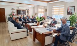 ATAŞEHİR MAHALLE MUHTARLARI KAYMAKAM BEKİR DINKIRCI'YI ZİYARET ETTİ