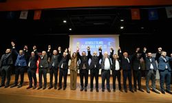 Ataşehir Belediye Meclisi'nde toplu istifa: 6 Meclis üyesi AK Parti'ye katıldı