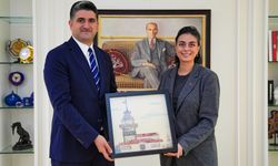 Onursal Adıgüzel’den Sinem Dedetaş’a geçmiş olsun mesajı