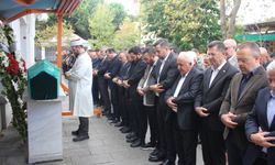 AK Parti Ataşehir İlçe Başkanı Burak Çifci’nin dayısı Aziz Çubukçu son yolculuğuna uğurlandı