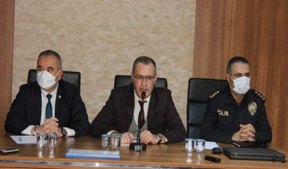 Ataşehir'in sorunlarının yanısıra müjdelerin konuşulduğu yılın son huzur toplantısı gerçekleşti