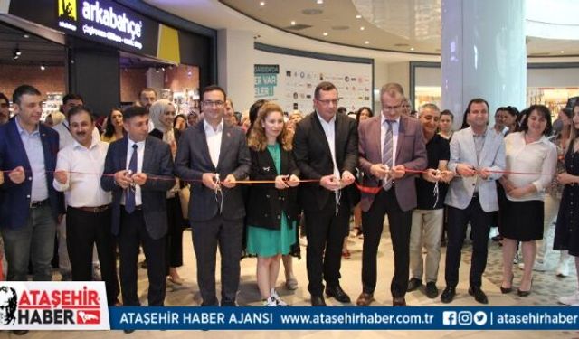Ataşehir Halk Eğitim Kursiyerlerinin Binlerce Eseri Ziyaretçileriyle Buluştu