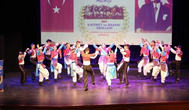 Rozetin Yolculuğu ile Genç Teşvik Ödülü'nü Ataşehir Kazandı!