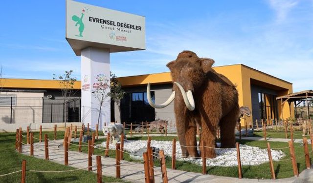 Ataşehir'in evrensel değerler müzesi açıldı