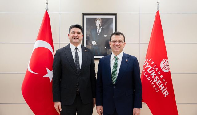İMAMOĞLU'NDAN YOL ARKADAŞI ONURSAL ADIGÜZEL'E DESTEK, GÖZALTILARINA İSE TEPKİ GÖSTERDİ