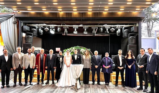 YAZICI AİLESİNİN MUTLU GÜNÜ: ŞEVVAL VE MERT HAYATLARINI BİRLEŞTİRDİ