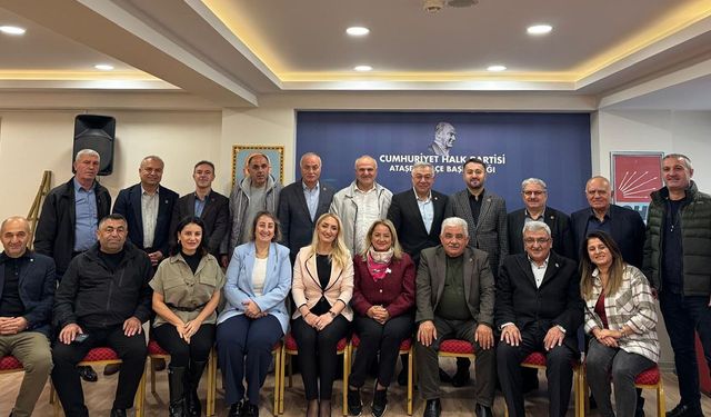 CHP Ataşehir İlçe Başkanlığı Muhtarlarla Kahvaltıda Buluştu
