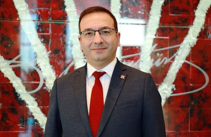 CHP Ataşehir İlçe Başkanı Celal Yalçın'dan tutuklanan yöneticilerin ardından sert tepki