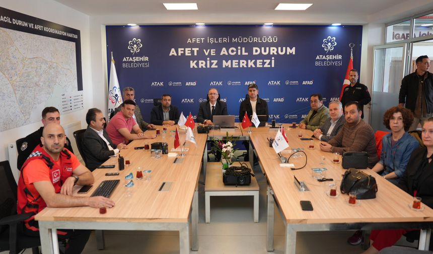 Ataşehir'de deprem sonrası kriz masası kuruldu