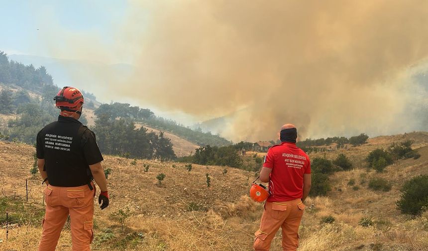 Ataşehir ATAK Ekipleri, yangın bölgelerinde seferber oldu