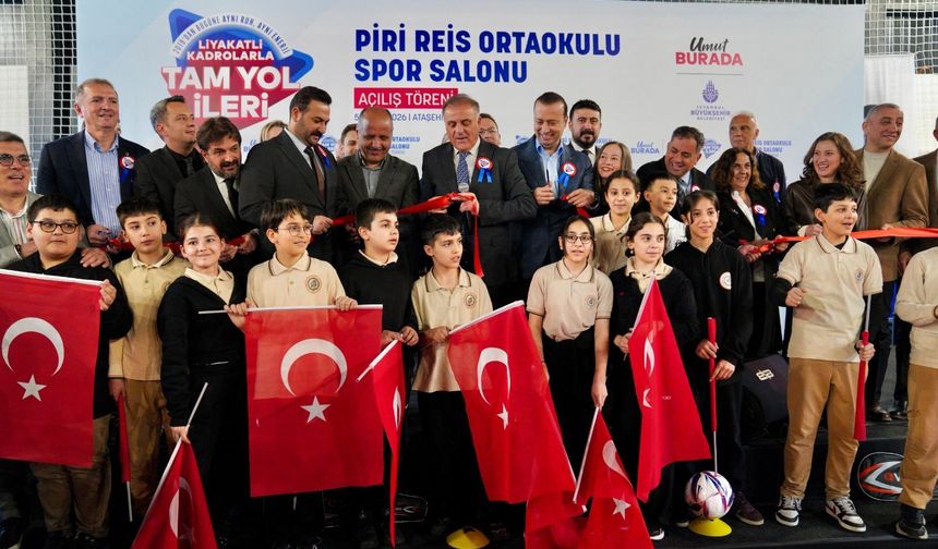 ATAŞEHİR PİRİ REİS ORTAOKULU KAPALI SPOR SALONU HİZMETE AÇILDI