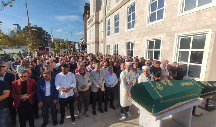 Örnek Mahallesi Kanaat Önderlerinden Metin Nihat Düşgün Son Yolculuğuna Uğurlandı