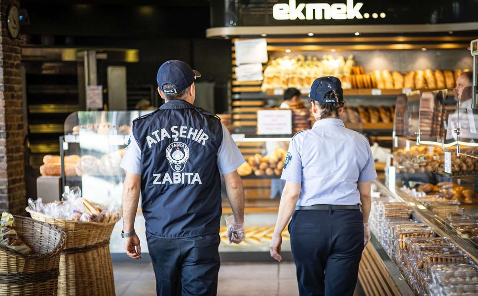 Ataşehir'de Kurban Bayramı Denetimleri ve Temizlikleri Tam Gaz Sürüyor