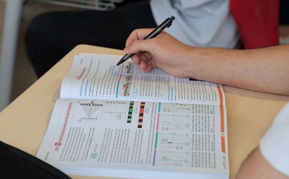 ATA Akademi, gençleri lise ve üniversiteye hazırlayacak